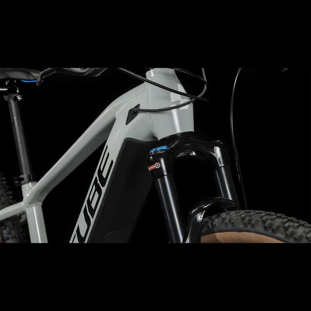 CUBE Reaction Hybrid Rookie SLX 400 nuorten sähköpyörä